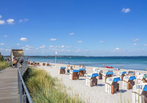 pantai, Strandliebe in Scharbeutz, 150m zum Strand! Sonnenbalkon, ruhig gelegen, kostenfreier Parkplatz, Fah in Scharbeutz