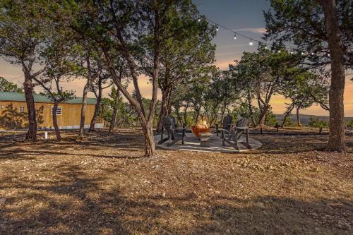 Daybreak Ridge Morning Vista in Blanco (TX)