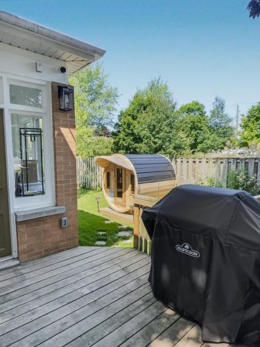 Walkerton Sauna Suite – khách sạn tại Hanover (ON)
