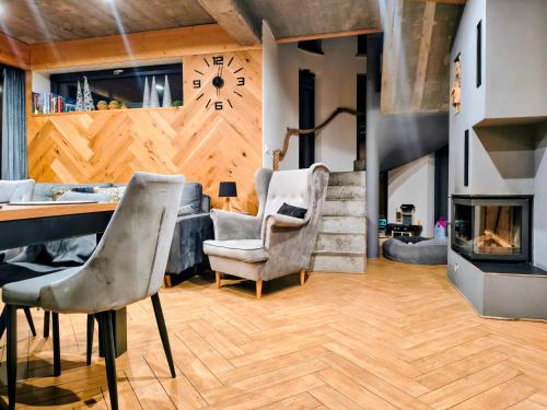 Lux Houses DOMEK z widokiem na Tatry z prywatnym jacuzzi in Ciche Male