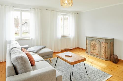 Luis Bader Haus - Fewo mit Garten und Berg-, Seenähe