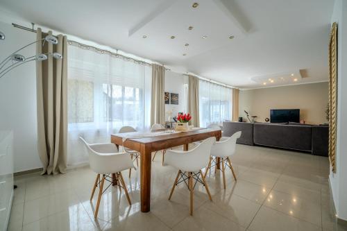 Moderne 3 Zimmer Wohnung nur 20 min von Frankfurter Flughafen und Zentrum in Obertshausen