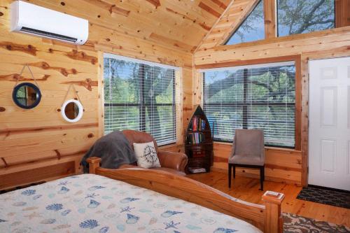 Arbor House of Dripping Springs - Nautical House in Dripping Springs, USA