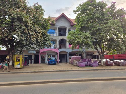 Viesnīcas āriene, G and E Guesthouse in Kumba
