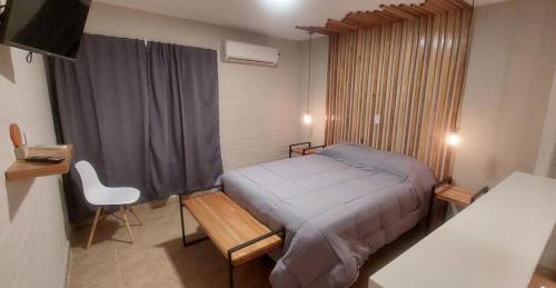 1 queen bed