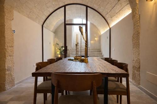 Shared lounge/TV area, CAVA Urban Relais & Pool in Castromediano