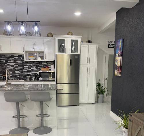 Island Breeze Retreat Lance Aux Epines – khách sạn tại Lance aux Epines