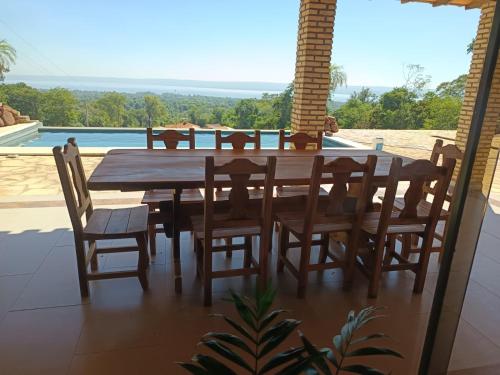 VistaLagoSuites in Itaugua