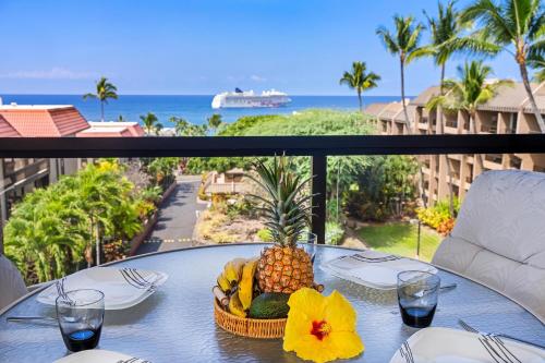 Kona Pacific E734: Penthouse Corner Unit! - Kailua-Kona, HI