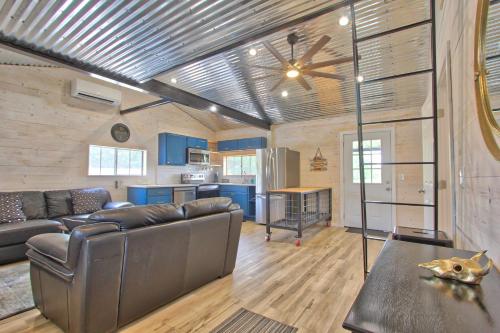 Blue Jay Getaway in Blanco (TX)