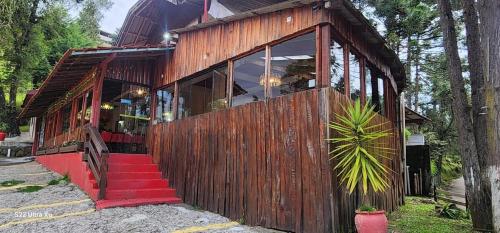 Pousada Araucária quarto 1 Quarto de casal - image 2