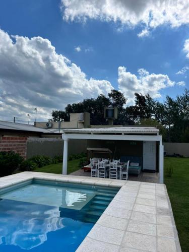 Létesítmények, La casita in Saladillo (Buenos Aires)