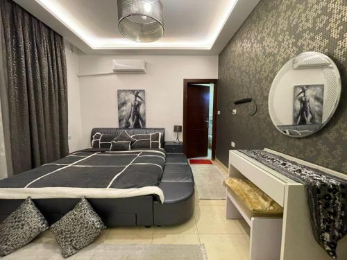 SAKN 8 - Two Bedroom Apartment - image 11