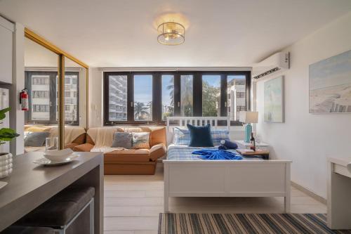 Luxe Beachside Oasis Pool Parking by PH – khách sạn tại Santurce