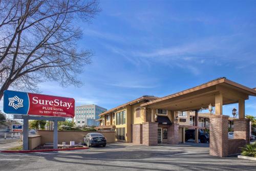 SureStay Plus by Best Western Mountain View - 숙소 외관
