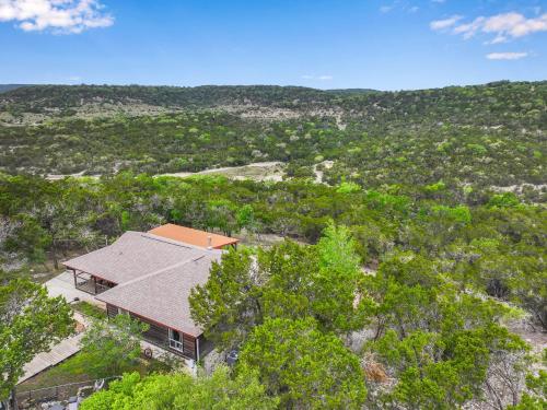Painted Paradise Main House in New Braunfels, USA