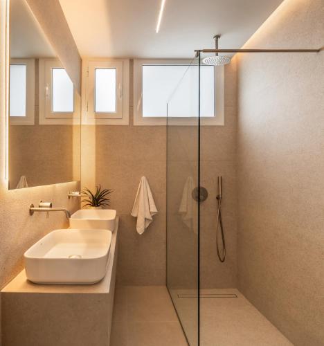 Mia Homes - Acropolis View - image 4