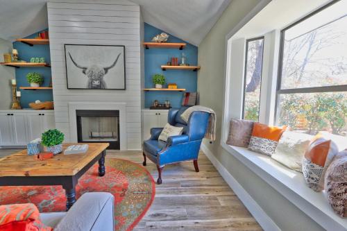Pancho and Leftys - Place in Wimberley, USA