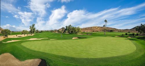 Pointe Hilton Tapatio Cliffs Resort - image 37