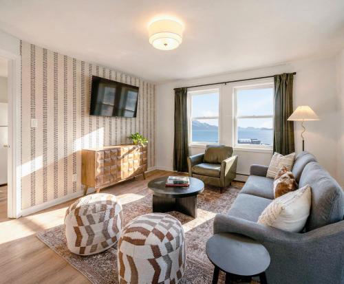 Hotel North - Seward, AK