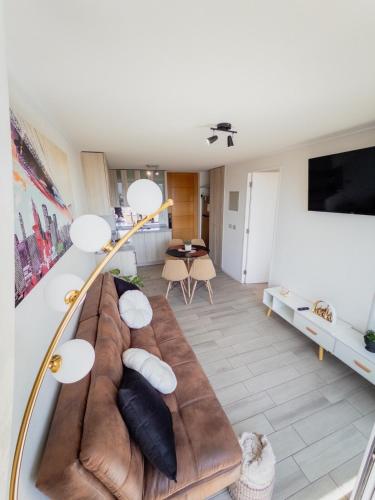 Modern apartment with terrace near the National Stadium