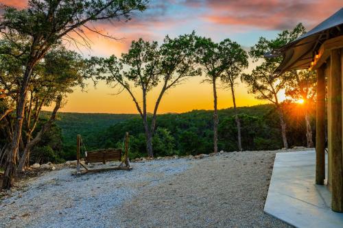 Love Shack at Mystic Hills Ranch in Fischer, USA