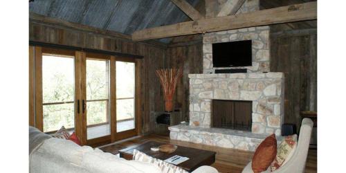 Luxury Cabins @Stony Ridge-Emerald in Wimberley, USA