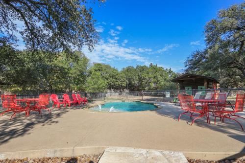 Wimberley Log Cabins Resort and Suites- Unit 7 in Wimberley, USA