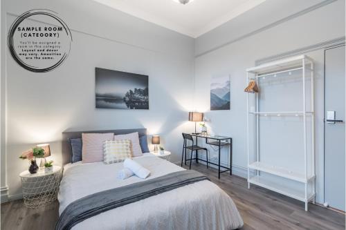 Tranquil Double Room - Next to Bus Station & Park & Chinatown - Shared Bathroom 1