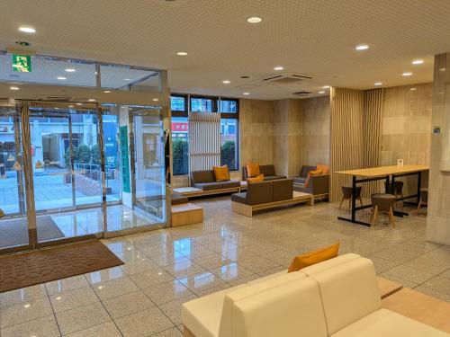 Lobby, Smile Hotel Sugamo near Pronto