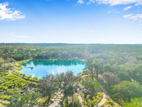Wild Candy-Ali Oti in Wimberley, USA