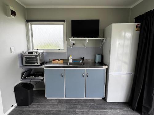 Seaview Cabin in Tapu