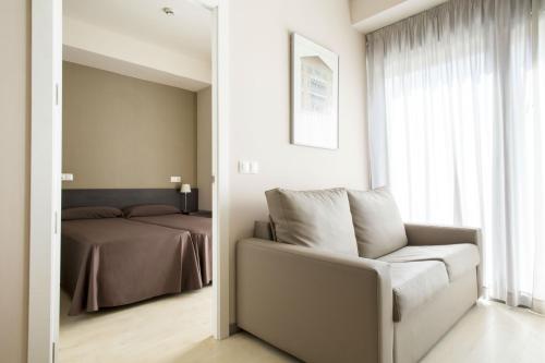 Residencia Universitaria Resa Damia Bonet, Valencia (photo 7)