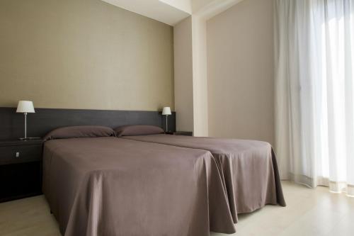Residencia Universitaria Resa Damia Bonet, Valencia (photo 8)