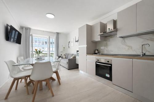 Appart rénové 3 chambres, 8 pers, mer à 50 m
