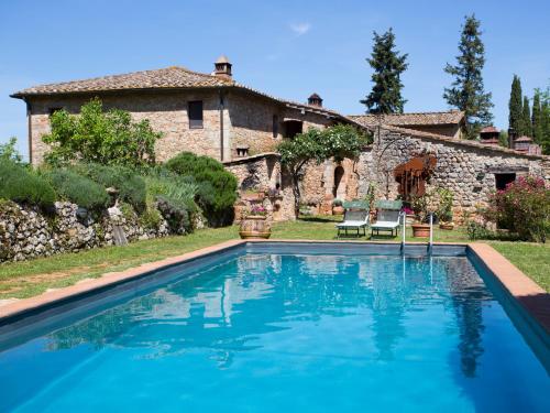 Accommodation in Monteriggioni