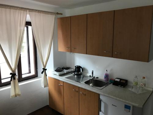 Dotări, B&B Rot in Bled