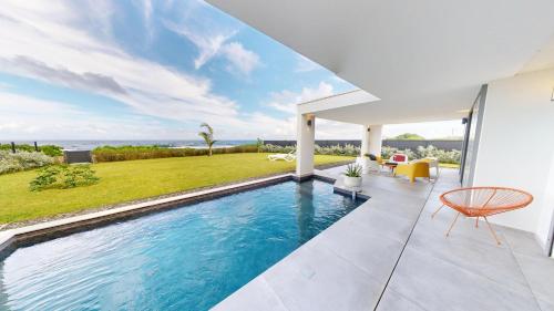 Palvelut, AQUAWAVES - Villa VAGUELIS 6 à 8 personnes - Front de Mer au Moule - vue Désirade & Surf (AQUAWAVES - Villa VAGUELIS 6 a 8 personnes - Front de Mer au Moule - vue Desirade & Surf) in Le Moule