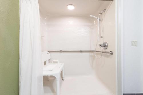 Baymont by Wyndham Pueblo - image 29