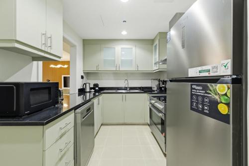StoneTree - Beach access - 3BR with maids- 15th floor - image 38