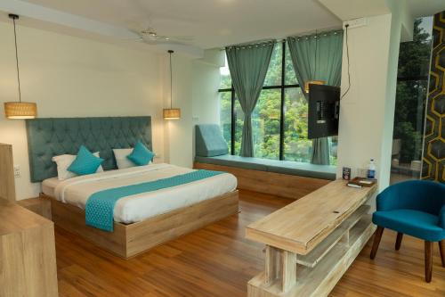 room detail thumbnail 1