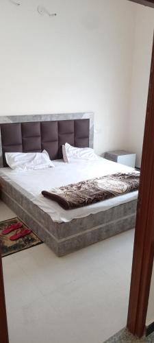 SK Hotel Raisingh Nager in Suratgarh