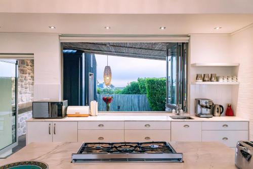 Romansbaai Oceanview Family House - Wildlife Estate in Birkenhead