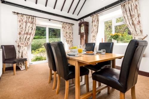 Facilities, Sea View Cottage Dunsley in Dunsley