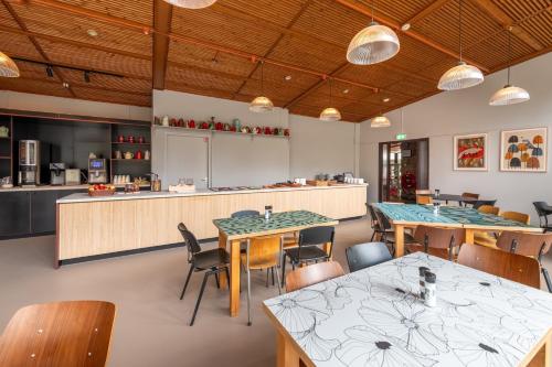Food and beverages, Stayokay Hostel Apeldoorn - Fully renovated March 2026 in Apeldoorn West