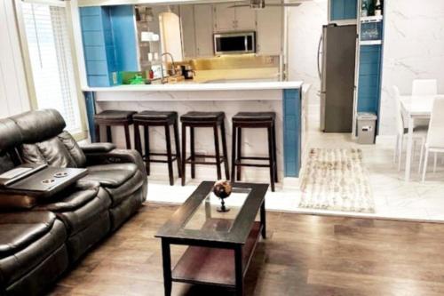 Hot Tub 5 beds in Moorhead, USA