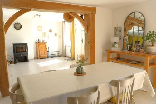 Maison Mayjune Cottage in L'Aigle mazpilsēta