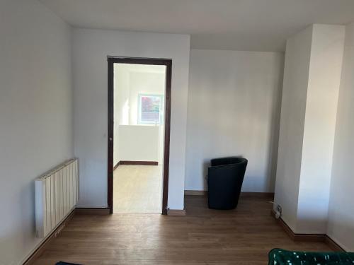 Appartement maison duplex bien placé centre-ville (Appartement maison duplex bien place centre-ville) in 羅里柏斯