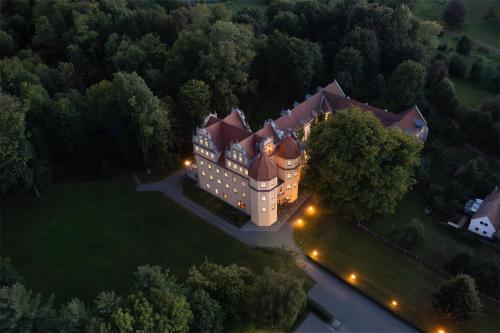 外部景觀, Schloßhotel Althörnitz (Schloßhotel Althornitz) in 貝茨多夫-赫尼茨