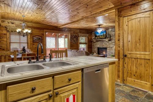 Elk Crossing cabin - image 9